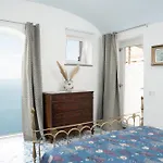 فيلة Alba - Coast *